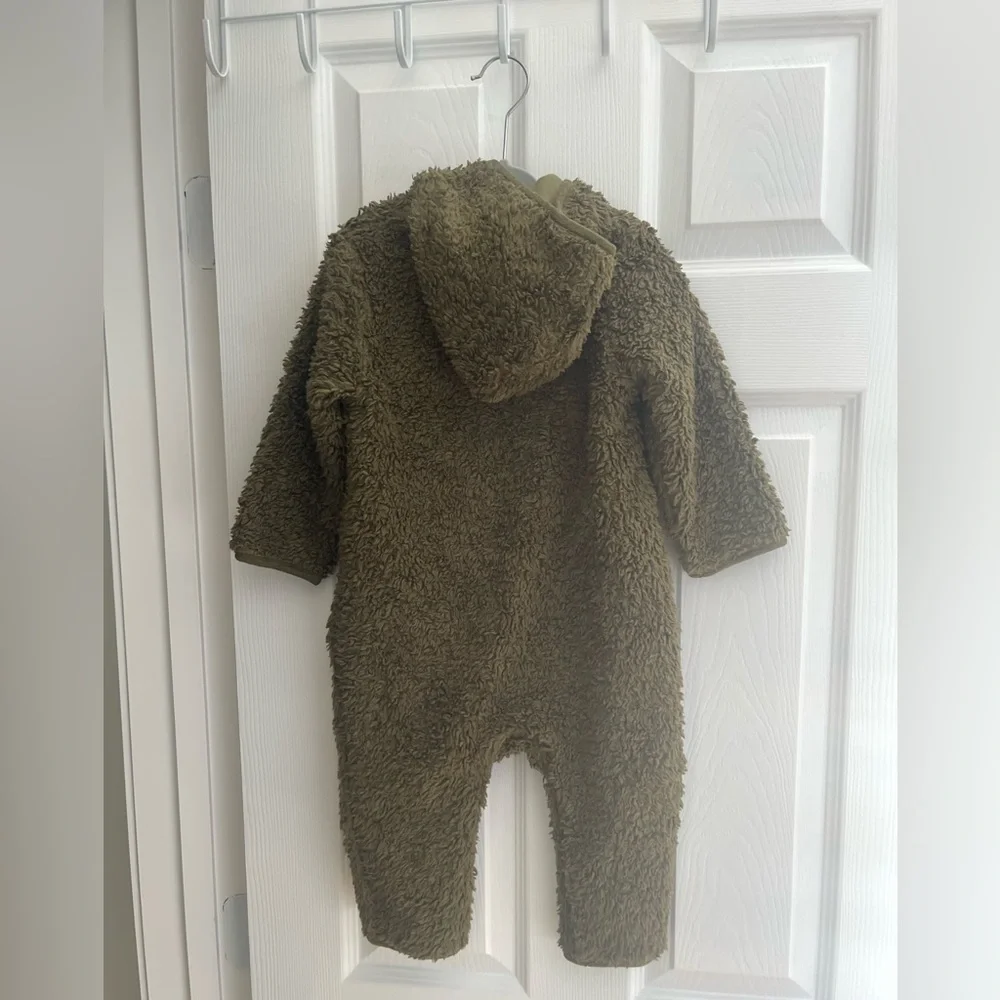 New With Tags Organic Cotton Sherpa Hooded Bunting | Olive Green | 18M